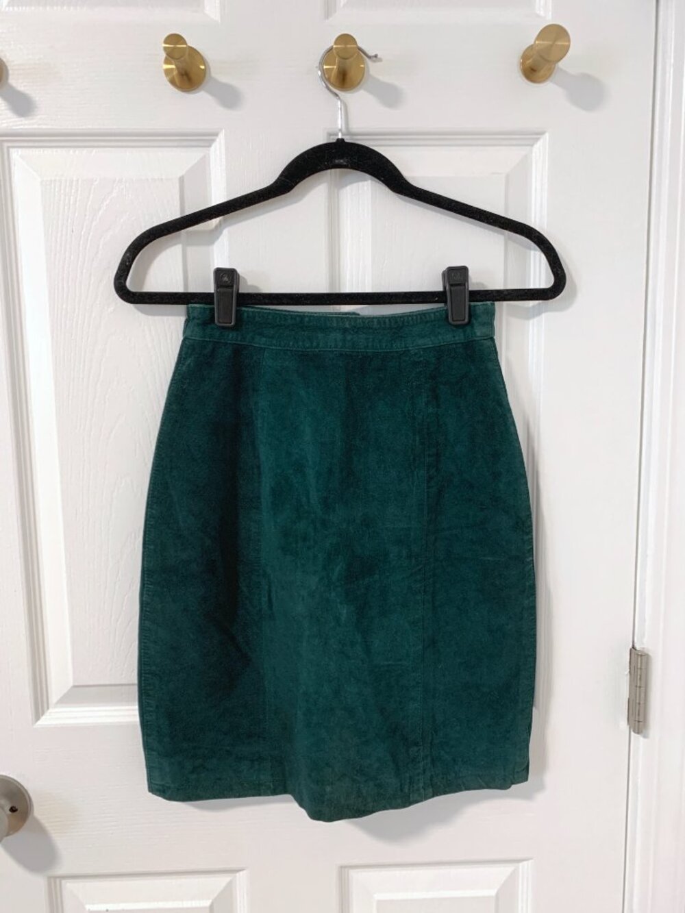 Vintage Global Identity Suede Leather Skirt in Forest Green Size 5/6